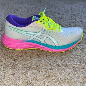 Women’s ASICS running shoes